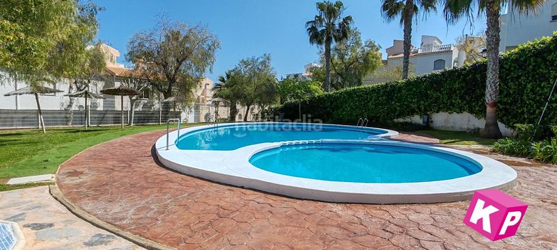 Foto 0b95c030-8135-465b-8628-6a44a3000a9e. Casa amb piscina a Novamar - Mediterráneo Santa Pola