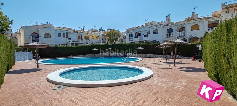 Foto 7fb796e3-977f-4474-b3d2-725ffb55557e. Casa amb piscina a Novamar - Mediterráneo Santa Pola
