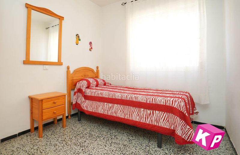 Foto cfb61dcf-363e-4ff7-975f-c463224c8891. Pis a Playa Tamarit-Playa Lissa Santa Pola