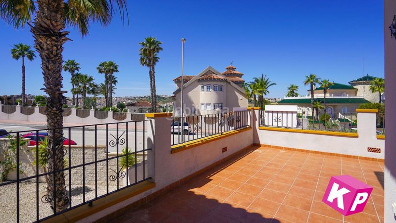 Foto 1ff74dda-9fc8-47b9-bff7-a3db98881080. Casa amb piscina a Rojales
