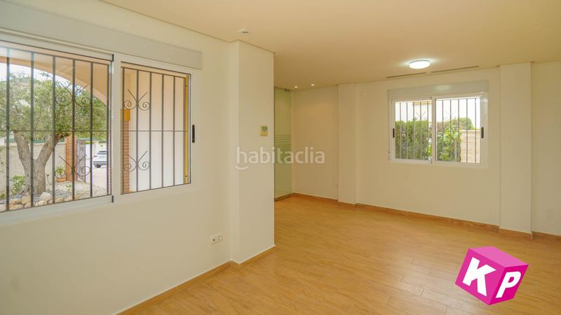 Foto 33403df8-d3d0-4db3-9470-4ebc70060f58. Casa amb piscina a Rojales