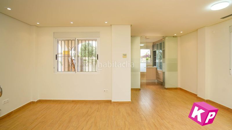 Foto d4fff24f-4095-49b6-b937-f6fb8df219d0. Casa amb piscina a Rojales