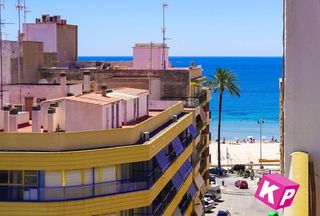 Piso  Almirante antequera. Apartamento reformado en la playa de levante con vistas laterale
