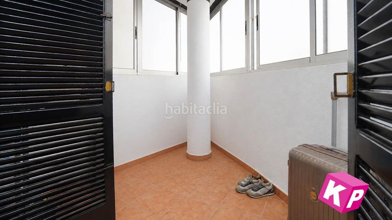 Foto eaffd593-8b6a-45ff-afce-152720725fed. Pis amb aparcament a Centro Santa Pola