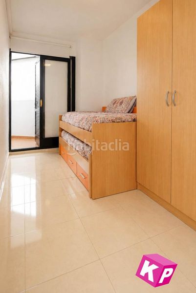 Foto eebc3ea7-315a-4f32-b1e6-77fa525004bc. Pis amb aparcament a Centro Santa Pola