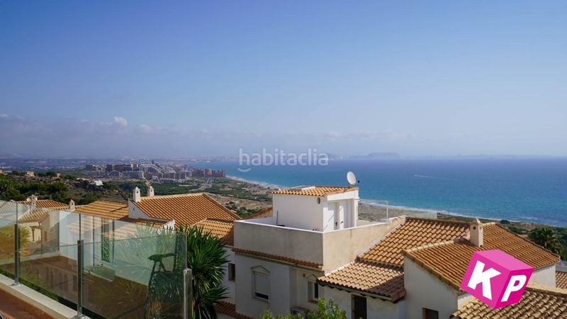 Foto e5e3703c-17a9-41e1-85af-68ce38e5169f. Casa amb piscina a Gran Vista-Olivo de Oro Santa Pola