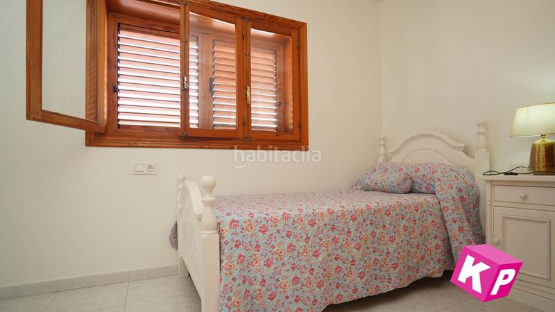 Foto 9dd97724-a664-4133-b7d0-dbdff1538f58. Casa amb aparcament a Gran Playa Santa Pola