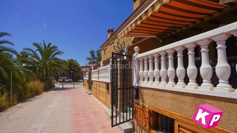 Foto b0bbf004-4502-4722-86d0-35c19990d286. Casa amb aparcament a Gran Playa Santa Pola