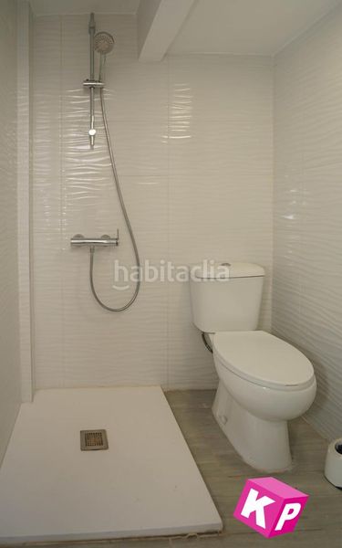 Foto c7f5ac1e-d4ba-4001-a57c-5fc8f31655f1. Casa amb aparcament a Gran Playa Santa Pola