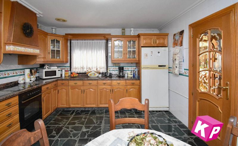 Foto 7a416770-91ce-49b2-98eb-9a79d2b0ffc3. Casa a Perleta - Maitino Elche / Elx