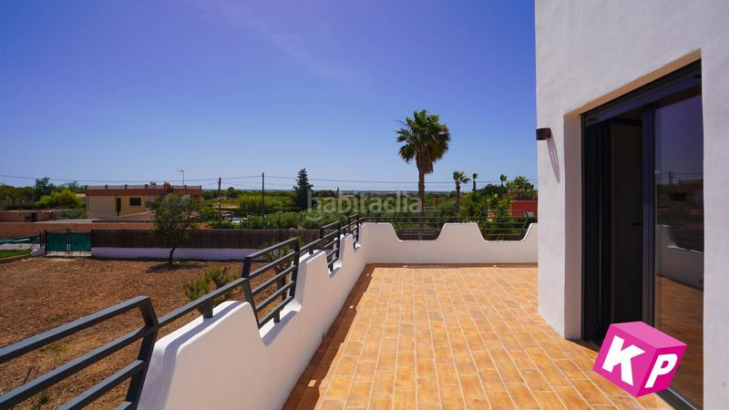 Foto 127207ee-e992-4b4b-97cf-e928bc9bc789. Casa amb calefacció aparcament piscina a Valverde Elche / Elx