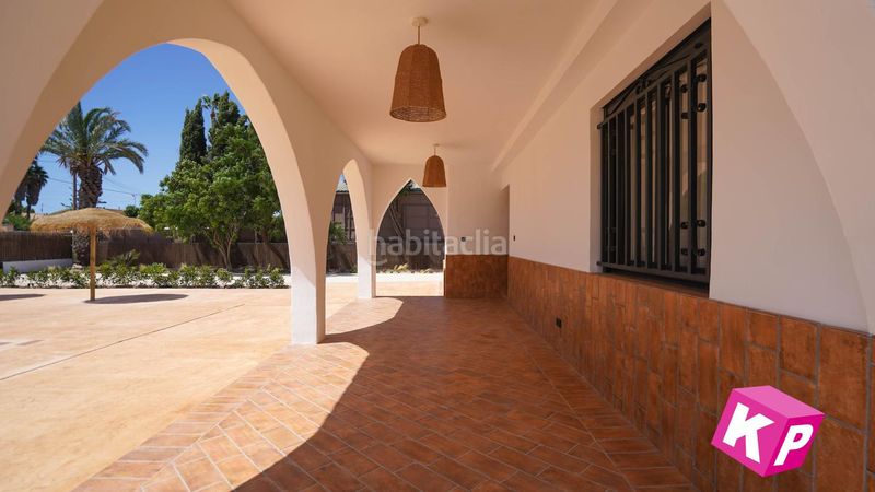Foto 808d0b89-1a52-4b96-9f19-771d8b1e329f. Casa amb calefacció aparcament piscina a Valverde Elche / Elx