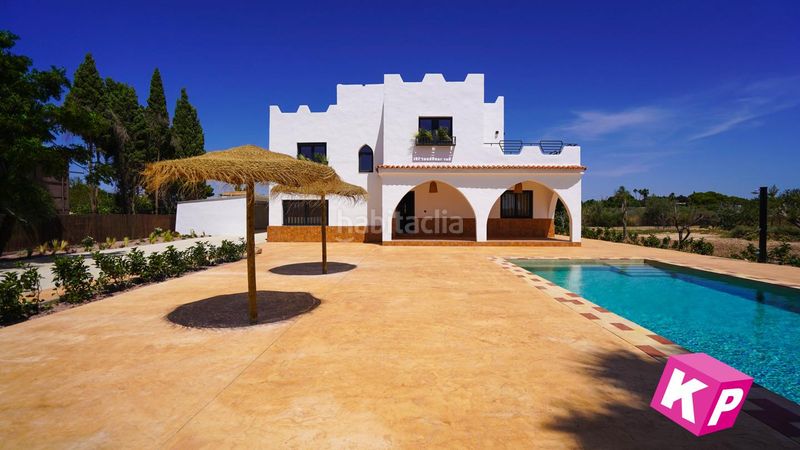 Foto 834798a1-5106-4557-970d-2e8fde95e26a. Casa amb calefacció aparcament piscina a Valverde Elche / Elx