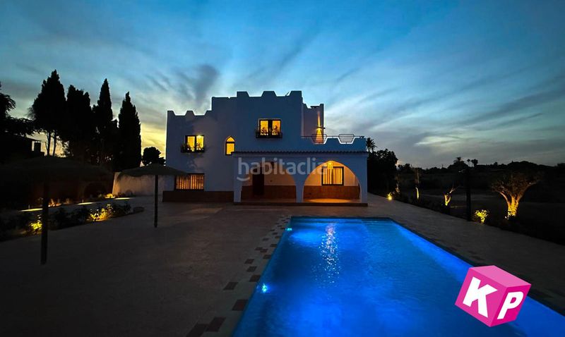 Foto 8e6274d0-e73b-4de8-9b69-5025f64992d2. Casa amb calefacció aparcament piscina a Valverde Elche / Elx