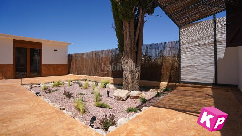 Foto c5914c00-56f4-4ff1-8347-1b90ba94c6ed. Casa amb calefacció aparcament piscina a Valverde Elche / Elx