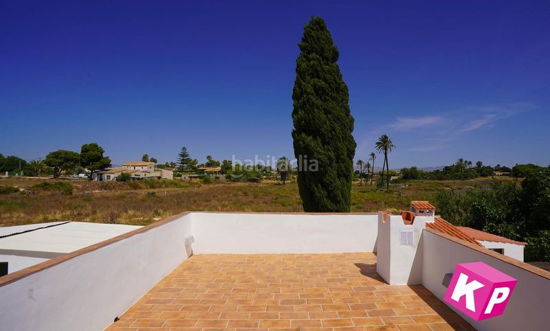 Foto d4b3805a-1338-4db9-8d88-6b231f7dd062. Casa amb calefacció aparcament piscina a Valverde Elche / Elx