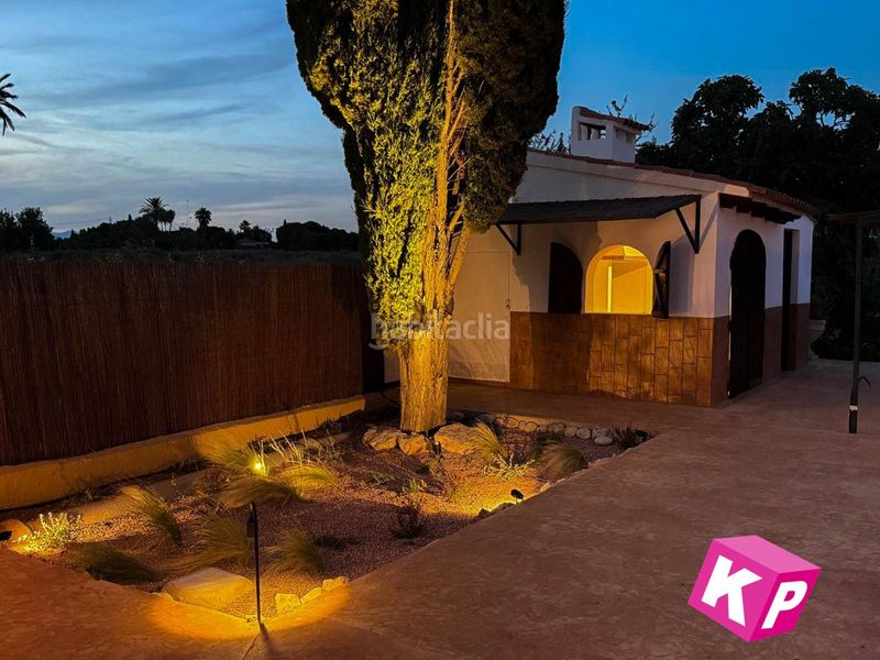 Foto db0d5536-200c-4f96-af86-f31f8ed372bd. Casa amb calefacció aparcament piscina a Valverde Elche / Elx