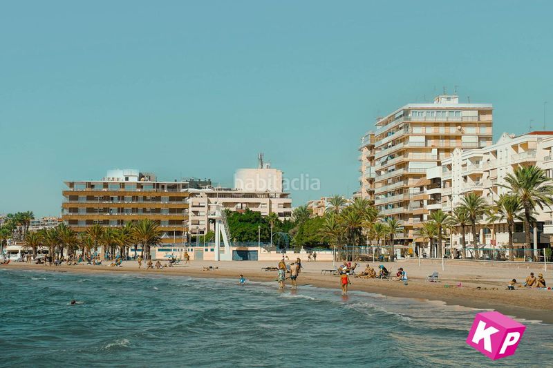 Foto d2d93c36-a83f-4627-8641-63d707efc393. Pis a Playa Levante Santa Pola