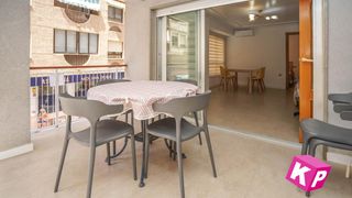 Pis  Elche. Amplio apartamento en el centro de santa pola.