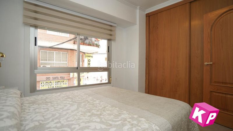 Foto beb3afa0-698f-4399-b8be-57997cd3d6b8. Pis a Centro Santa Pola