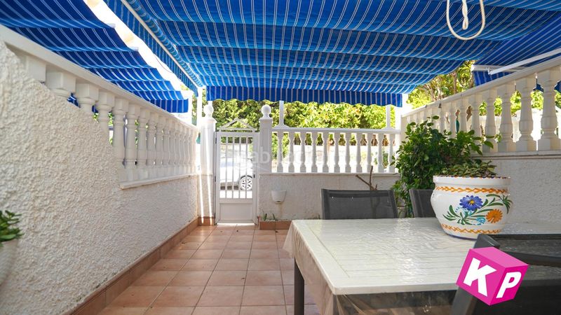 Foto 76298377-a242-4a3b-a939-574a8f0edff9. Casa amb piscina a Calas Santiago Bernabeu Santa Pola