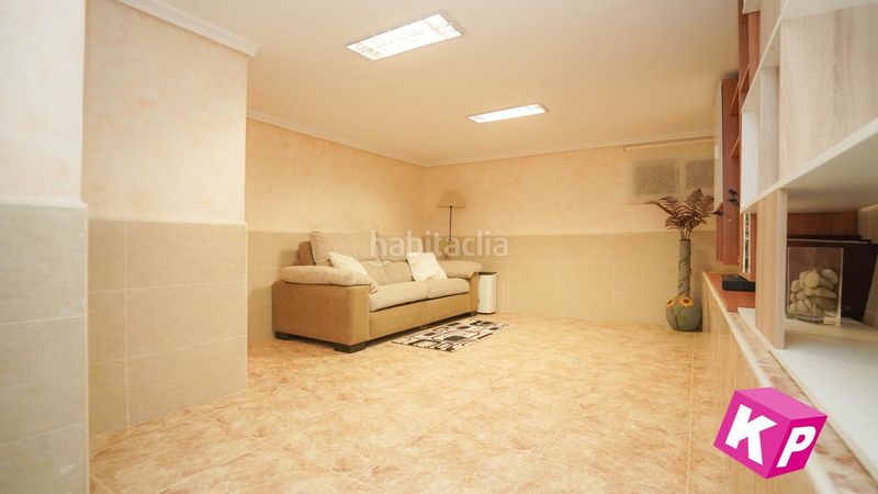 Foto 88c65fac-dadc-4ee7-b0d5-2c2fd422f5ac. Casa amb piscina a Calas Santiago Bernabeu Santa Pola
