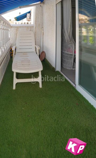 Foto bdc3ba29-038e-495f-8d93-ed4aea538790. Casa amb piscina a Calas Santiago Bernabeu Santa Pola