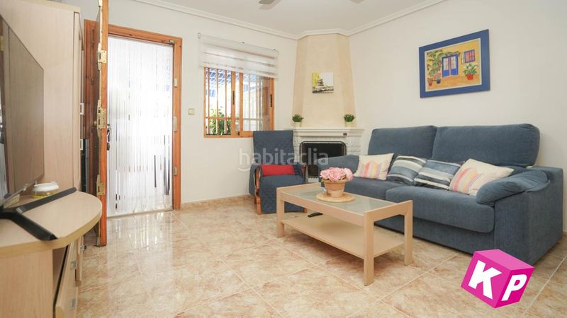 Foto c2b1d011-5ab8-4f71-bb48-6e326a7e08fa. Casa amb piscina a Calas Santiago Bernabeu Santa Pola