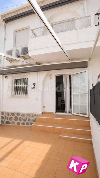 Foto 0feec383-2927-4023-9e55-abbfe88e67f2. Casa a Centro Santa Pola