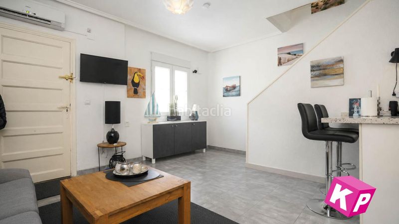 Foto 65b7939a-ef18-4434-8d06-c9f861dd9816. Casa a Centro Santa Pola
