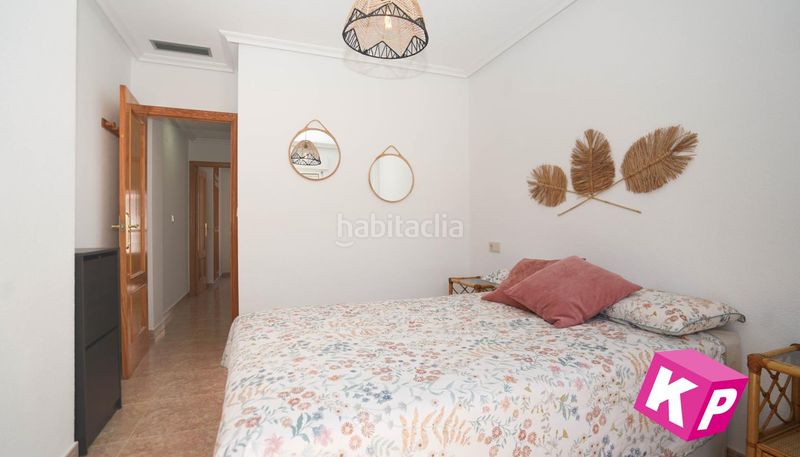 Foto 38c5a1ee-5bbd-4c4f-8d3f-597ab7a30aba. Casa amb piscina a Gran Playa Santa Pola