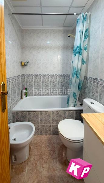Foto 5855eed1-d7f8-4408-b530-583365294c6e. Casa amb piscina a Gran Playa Santa Pola
