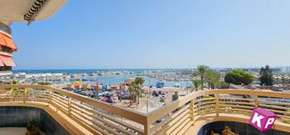 Etagenwohnung  Calle fernando pérez ojeda. Piso en primera línea con espectaculares vistas del mar y del pu