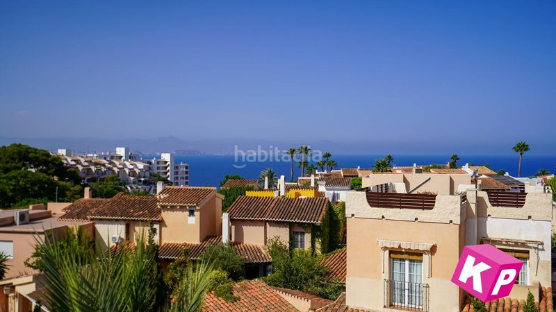 Foto 856592f4-949f-4959-bf17-b780e55b322c. Casa amb piscina a Gran Vista-Olivo de Oro Santa Pola