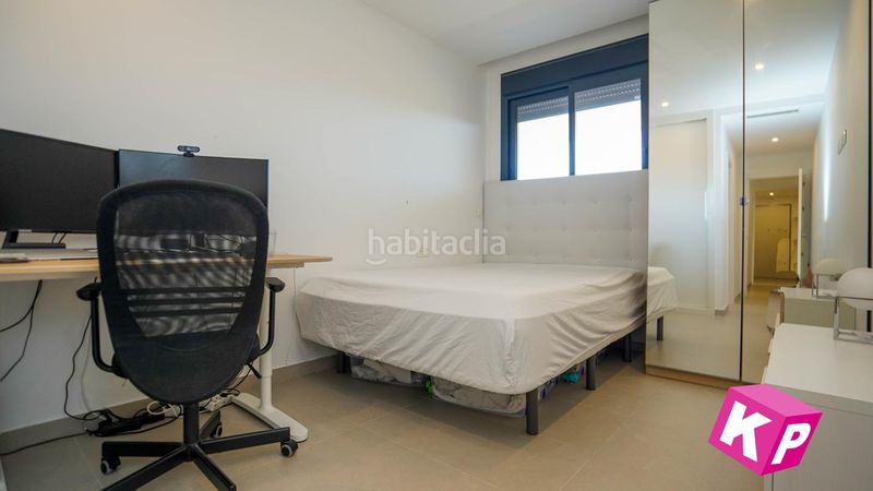 Foto f702fe28-95a4-4980-a34b-21c00fc59c3d. Pis amb piscina a Norte Santa Pola