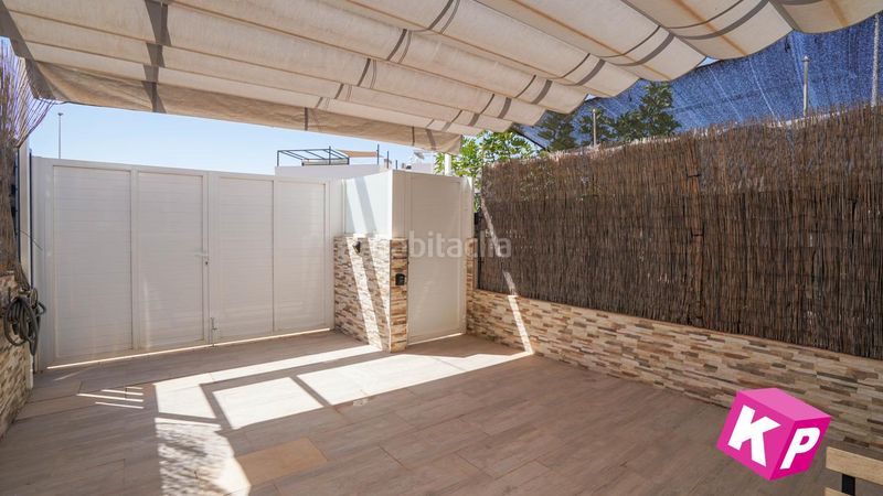Foto 0ffe93a5-a979-4f3a-bf68-b43301218d67. Casa amb piscina a Monte y Mar Santa Pola