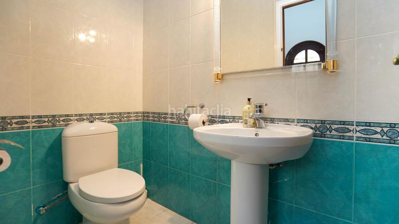 Foto cf549bdc-feae-4de6-9ba3-acac75eac0c9. Casa amb aparcament piscina a calas Santa Pola este Santa Pola