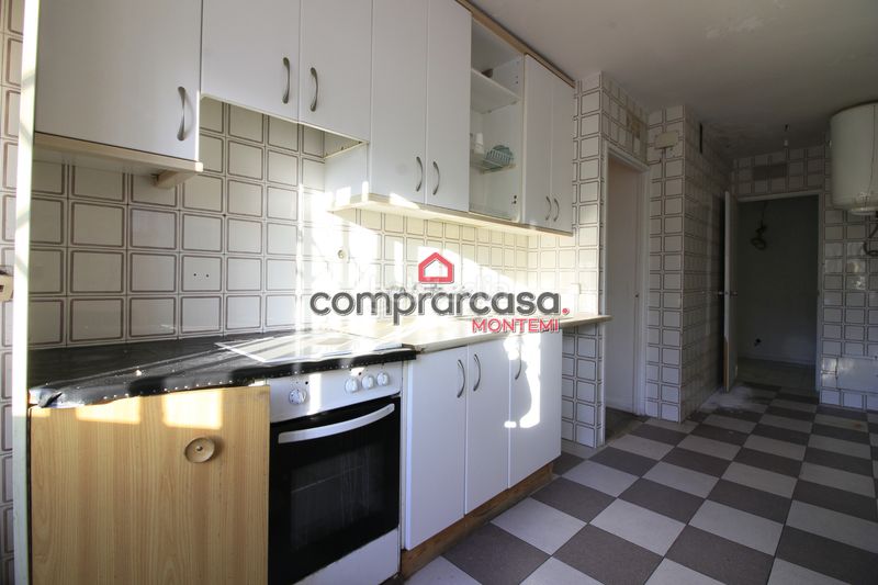Foto 53649fe5-a2e1-425f-bd0b-b30062475ddf. Pis a Orcasur-12 de Octubre Madrid