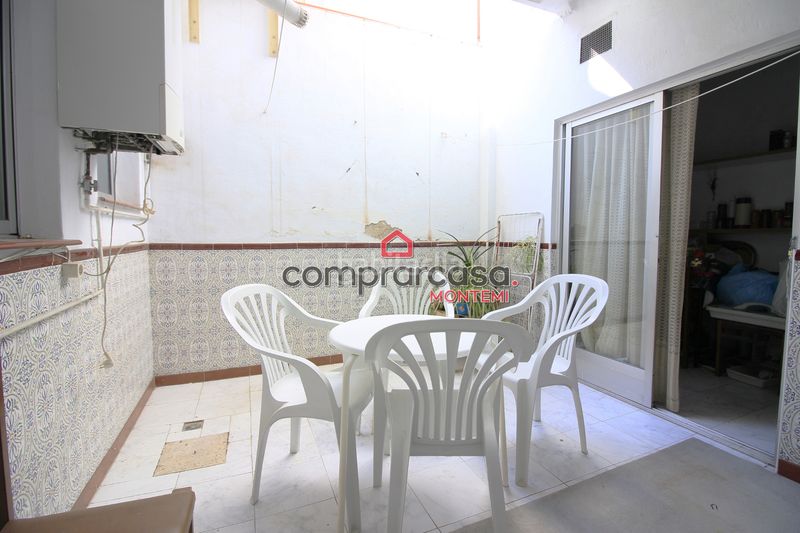 Foto ce0358ad-7999-4c6e-95e1-9267b935a539. Casa adossada amb calefacció a San Isidro Getafe