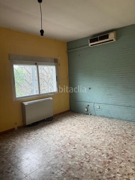 Foto bed7aa9e-a17a-4df9-a3bb-cc7768b0bd06. Xalet amb piscina a Yuncler