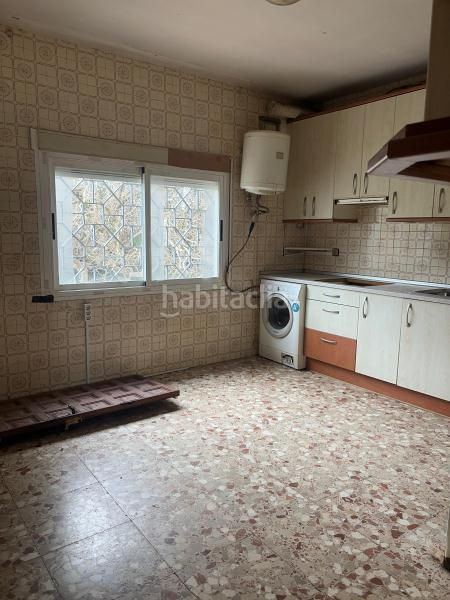 Foto c23d9297-d797-4926-9c4c-729c39d20c3b. Xalet amb piscina a Yuncler