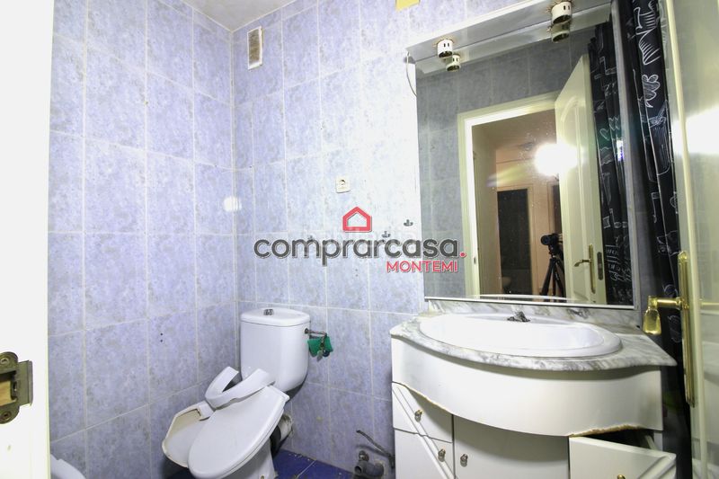 Foto c00fc69e-2cd6-438d-9fc8-02db1d4bb6f1. Pis amb calefacció a Pradolongo Madrid