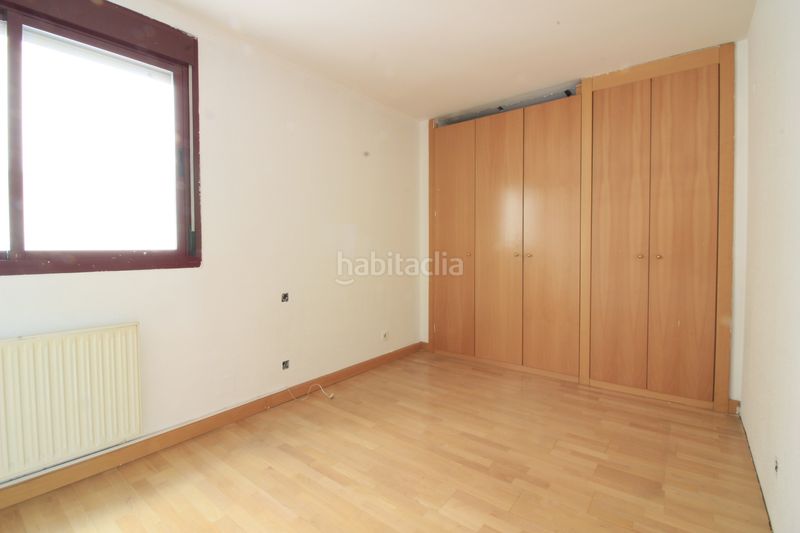 Foto 9fd0c953-f531-41b8-a1ab-9429a72b53fa. Pis amb calefacció aparcament piscina a Valdebernardo-Valderribas Madrid