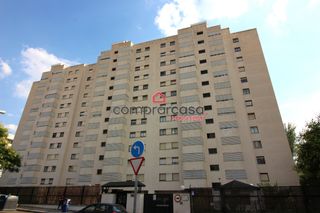 Pis  Calle de agastia. Piso de 4 habitaciones en calle agastia