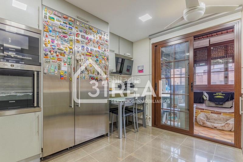 Foto 0acd7eee-983b-408a-aefe-d010b52fbe78. Attico con riscaldamento parcheggio piscina in El Puerto Coslada