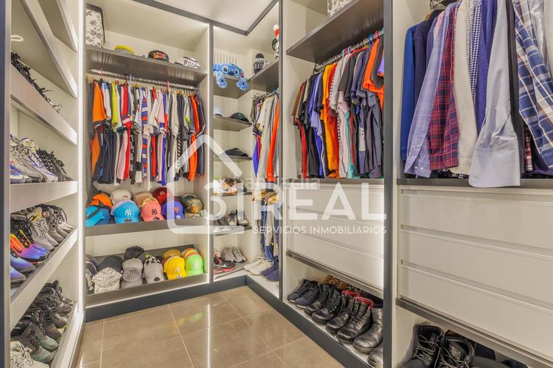 Foto 73cc5b6d-faf0-4786-b7f4-99e9e9a60eaa. Attico con riscaldamento parcheggio piscina in El Puerto Coslada