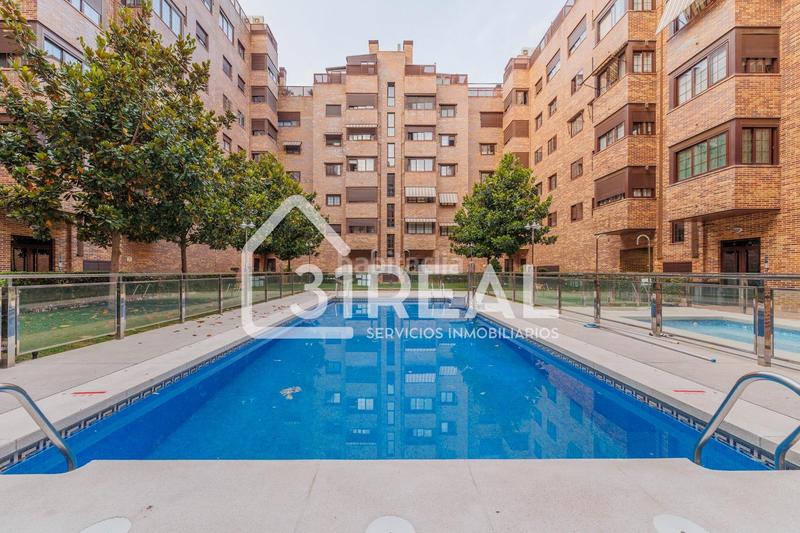 Foto c8528465-0409-4ad7-a8b8-7654608747f9. Attico con riscaldamento parcheggio piscina in El Puerto Coslada