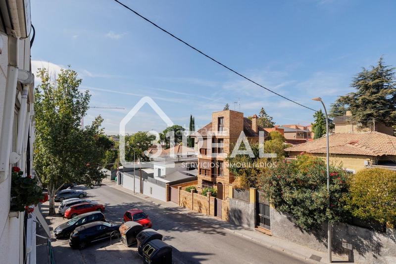 Foto f3653a71-2421-4af8-89fa-e180be9b2192. Etagenwohnung in Peñagrande Madrid