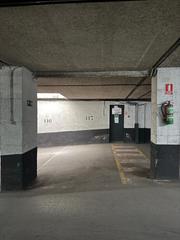 Aparcament cotxe  Calle la hiruela