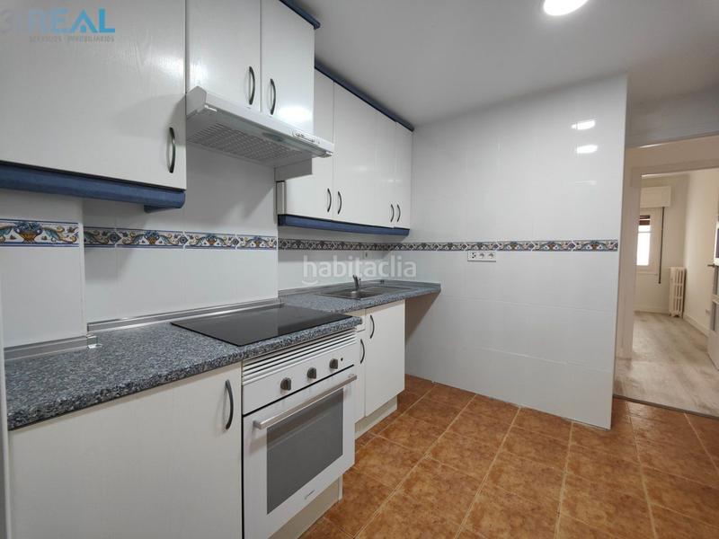 Foto 413ef974-ee61-4b60-b4cf-ba01c1a545f8. Alquiler piso en Concepción Madrid